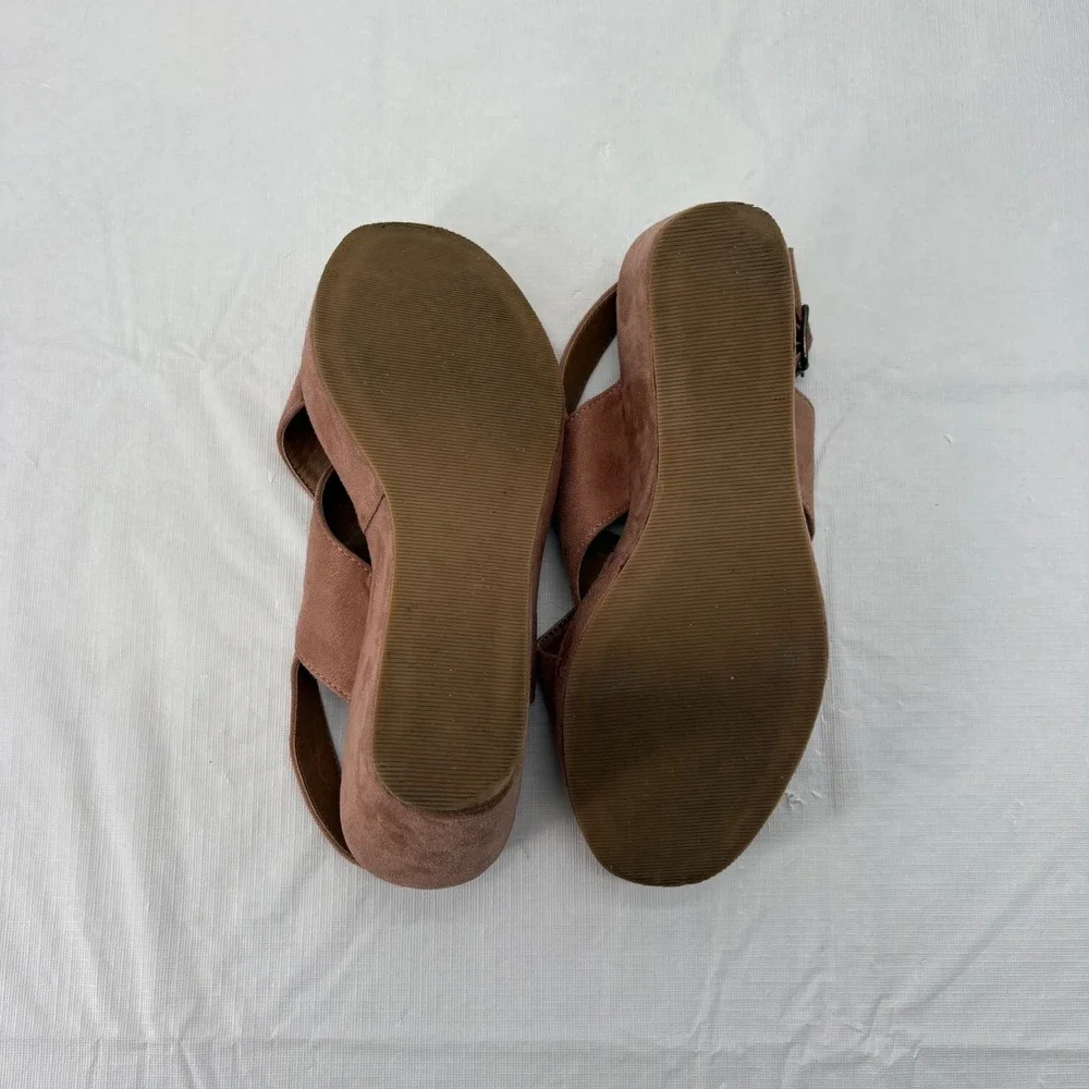 Boutique by Corkys Lenox Mauve Faux Suede Platform Wedge Sandals Womens 9